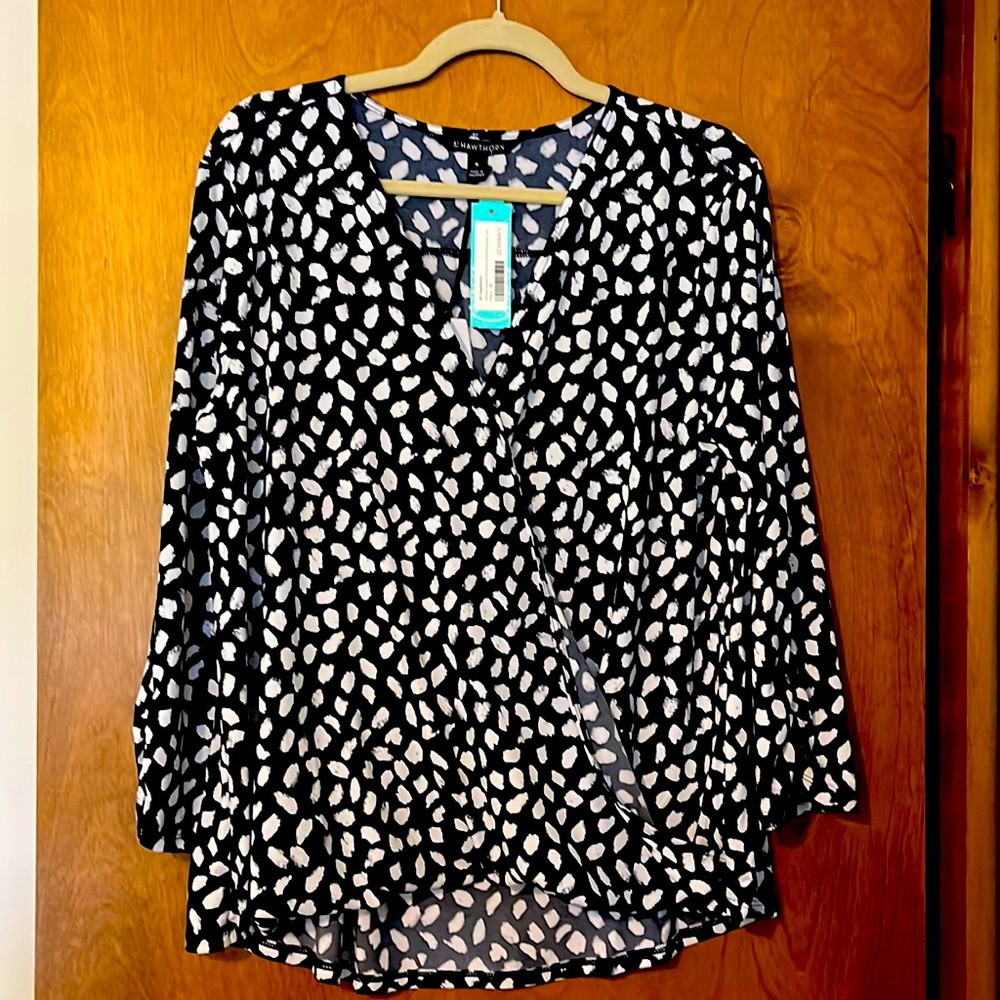 Woman’s XL Hawthorn top